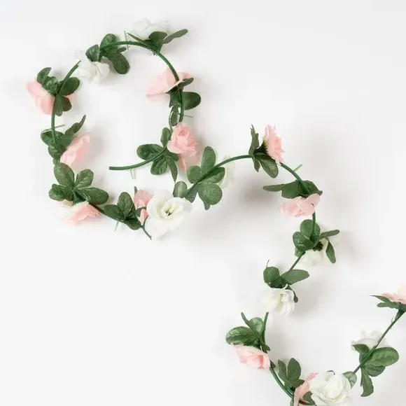 Set of 6 Mini Rose Garlands - Light Pink
