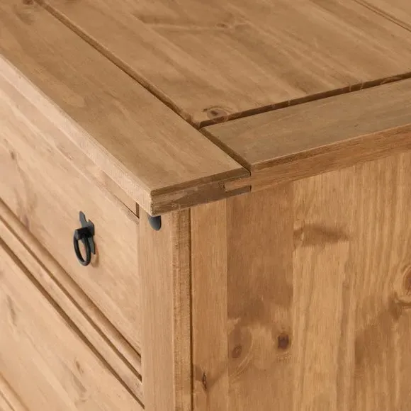 4-Drawer Chest with Metal Details - Pine