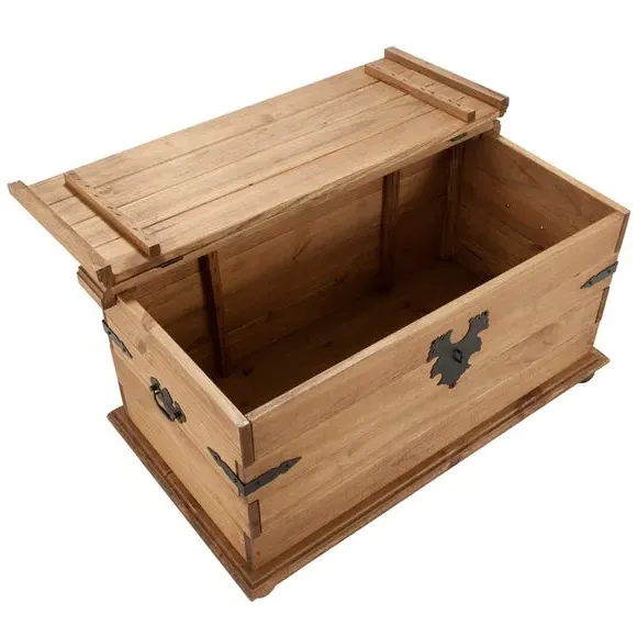 Storage Trunk with Table Top - Natural, Pine