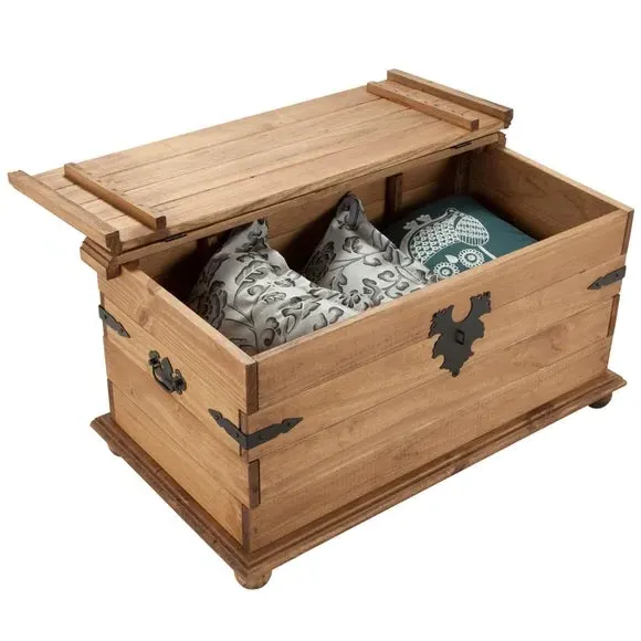 Storage Trunk with Table Top - Natural, Pine