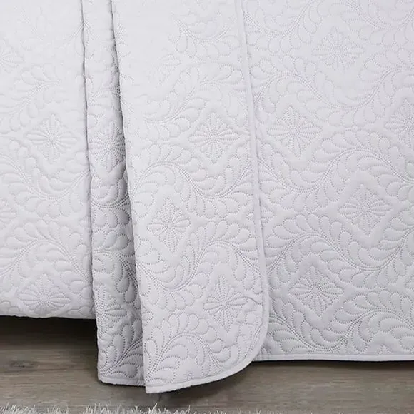 Bedspread with 3D Effect - White, Microfibre
