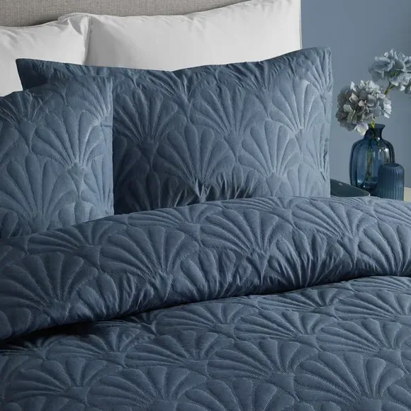 Duvet Cover Set with Pillowcases - Blue