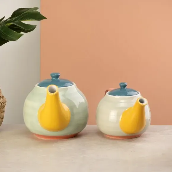 6 Cup Teapot with Color Block Design - Stoneware image