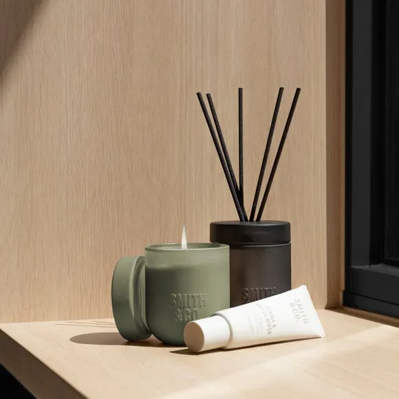 Amber & Freesia Scented Candle - Green Glass