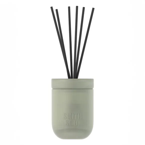 Reed Diffuser Amber & Freesia - Green Glass