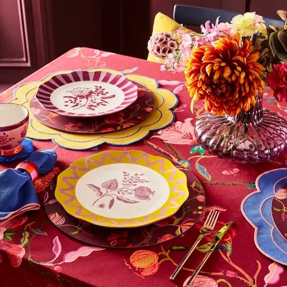Dinner Plate with Floral Design - Zest, China