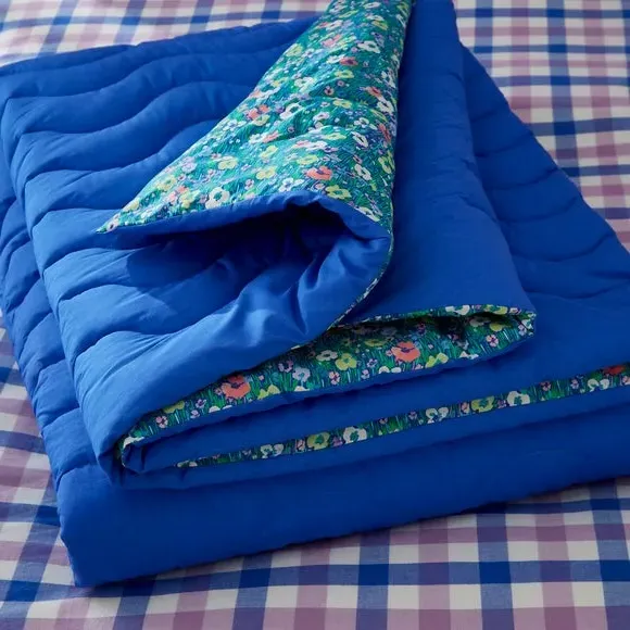 Petal Meadow Bedspread - Multicolor, Cotton