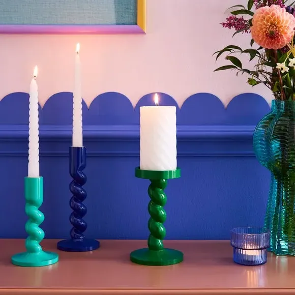 Twisted Pillar Candle Holder - Jade, Resin image