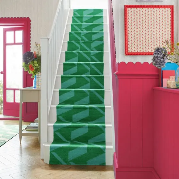 Zig Zag Stair Runner - Green, Wool image