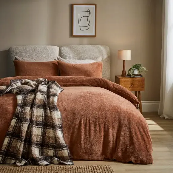 Duvet Cover and Pillowcase Set - Bronze, Polyester