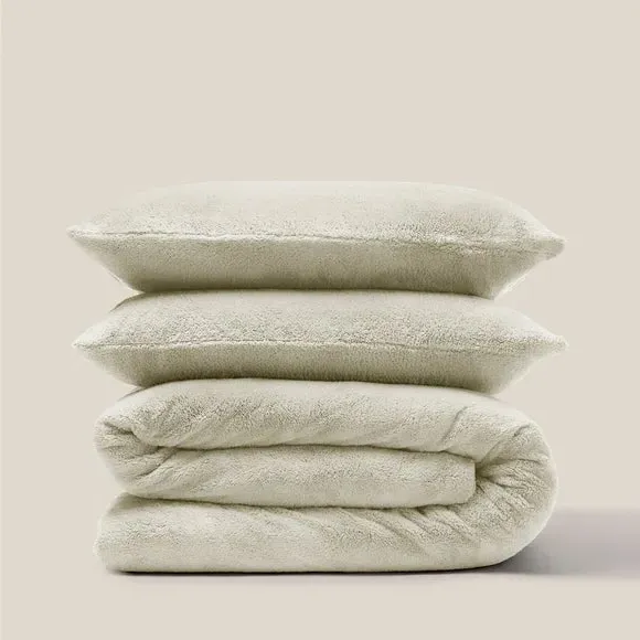 Duvet Cover and Pillowcase Set - Cream, Polyester