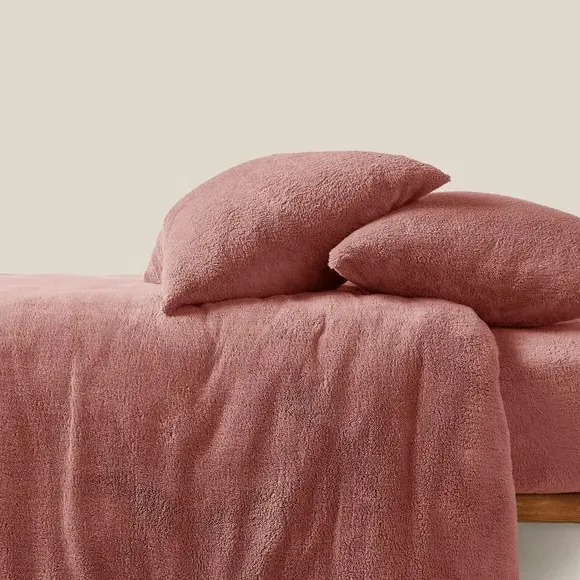 Duvet Cover and Pillowcase Set - Pink, Polyester