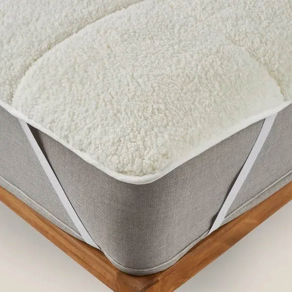 Reversible Mattress Topper - White, Teddy Fleece