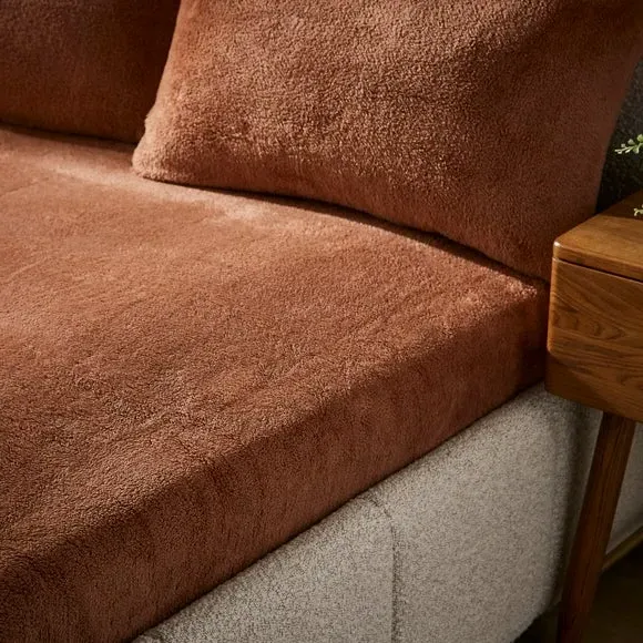 Teddy Fitted Sheet - Bronze, Polyester image