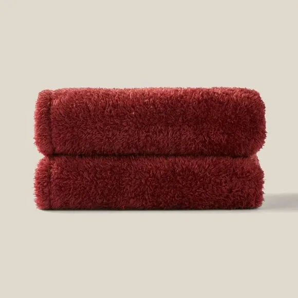 Throw Blanket with Shaggy Texture - Redwood, Teddy