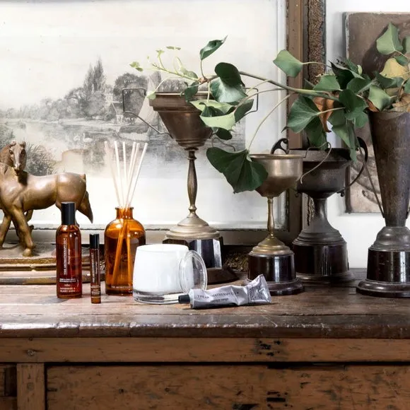Reed Diffuser with Essential Oils - Brown