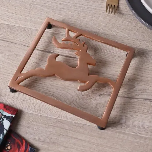 Reindeer Trivet - Gold, Aluminium