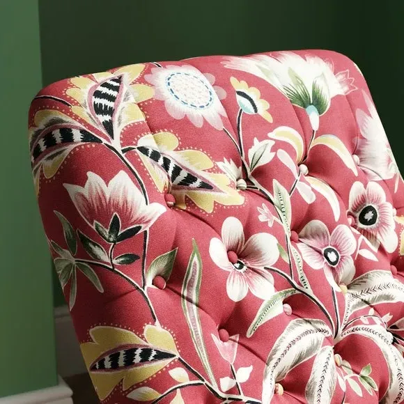 Button Tufted Armchair - Red, Floral Print