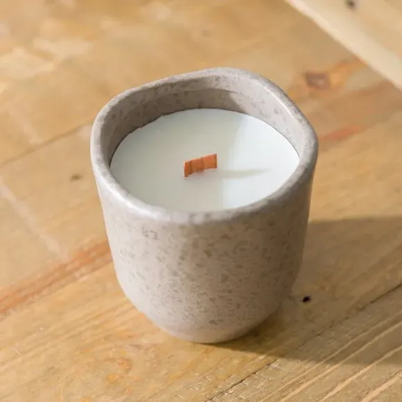 Crackle Wick Candle - Pink Pepper Cedarwood