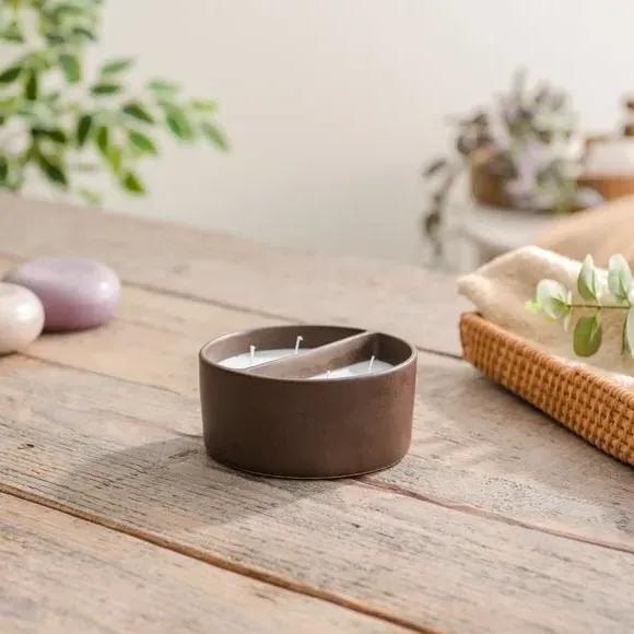 Dual Wick Candle Yin Yang Design - Brown Ceramic