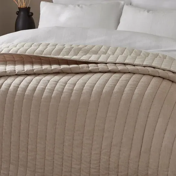 Quilted Bedspread - Natural, Recycled Cotton