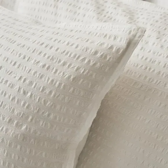 Seersucker Duvet Cover Set - White, Cotton