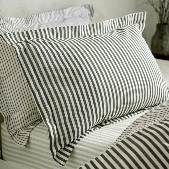 Reversible Duvet Cover Set - Black, Cotton