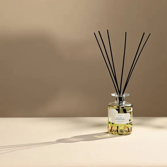 Reed Diffuser with Wooden Reeds - Multicolor image