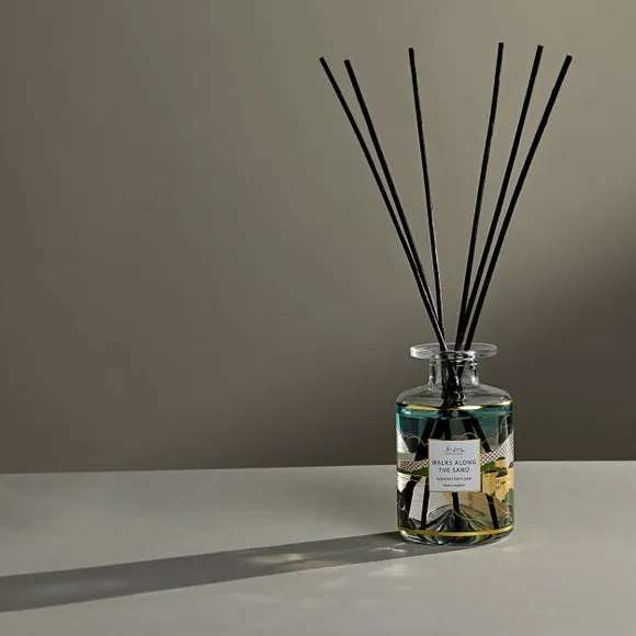 Reed Diffuser with Wooden Reeds - Multicolor image