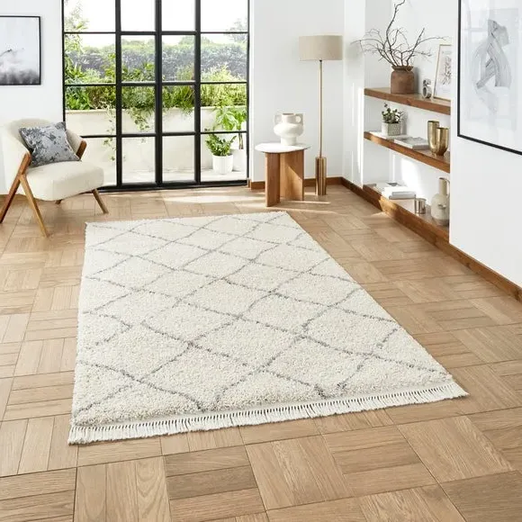 Abstract Shaggy Rug with Fringe - Cream
