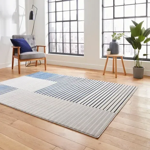Abstract Stripe Rug with Metallic Look - Navy