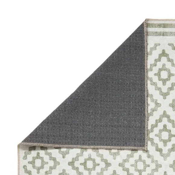 Diamond Pattern Rug - Green