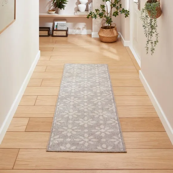 Geometric Runner Rug - Light Grey