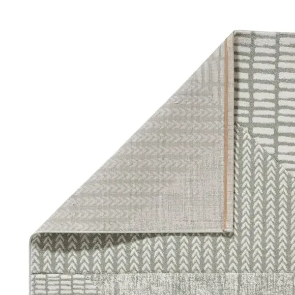 Hand-Carved Rug with Boho Pattern - Green
