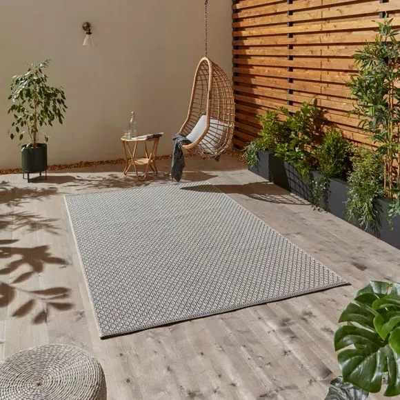 Indoor Outdoor Rug - Ivory, Polypropylene