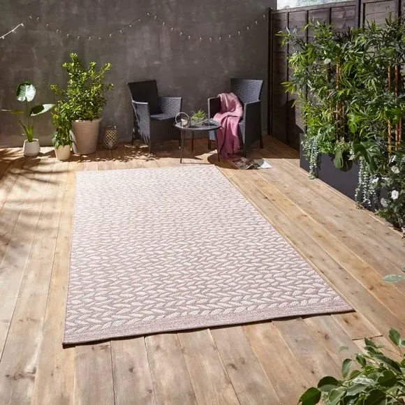 Indoor Outdoor Rug - Rose, Polypropylene