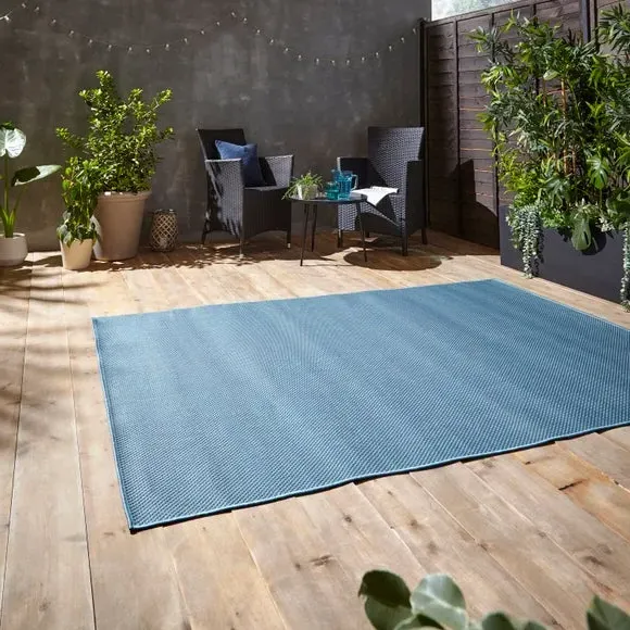 Outdoor Rug with 3D Pebble Design - Blue