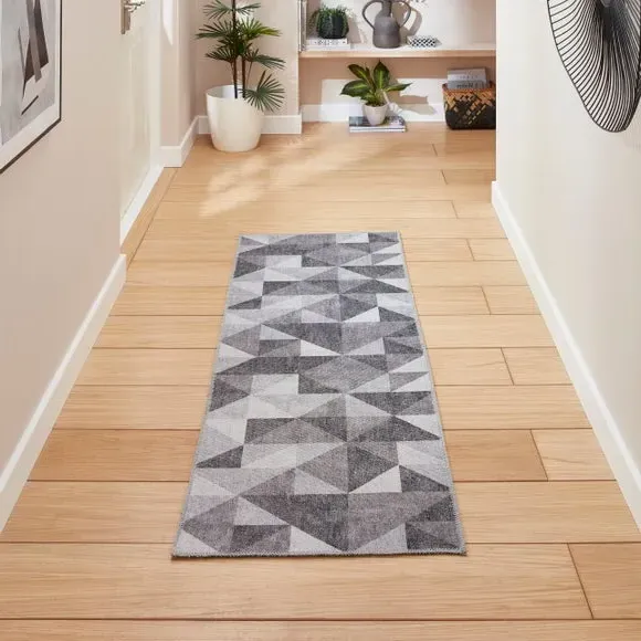 Runner Rug with Geometric Design - Grey
