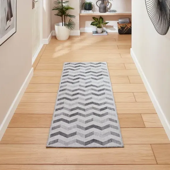 Runner Rug with Geometric Design - Grey