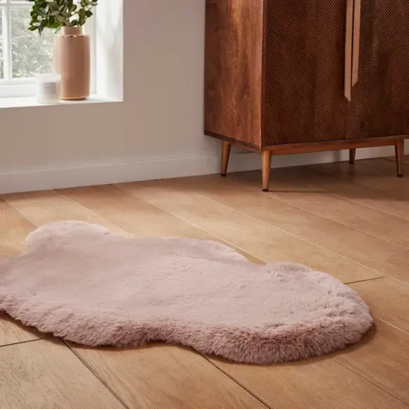 Sheepskin Shape Rug - Pink, Faux Sheepskin