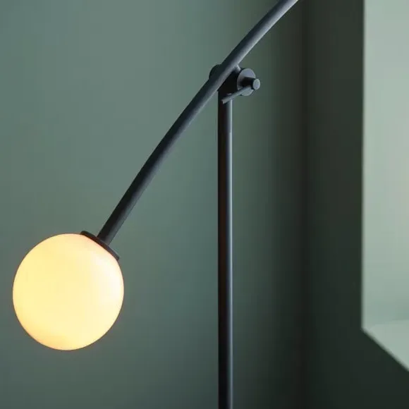 2-Light Floor Lamp with Adjustable Heads - Black