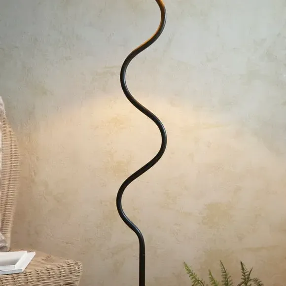 Boho Floor Lamp with Wriggle Stem - Black, Raffia