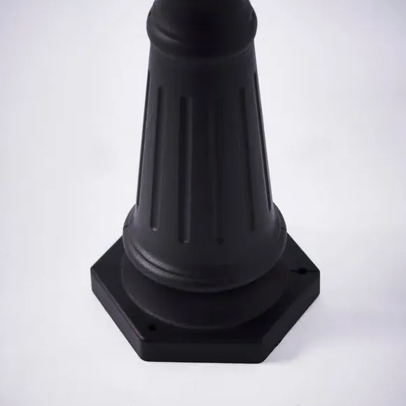 Outdoor Lamppost Traditional Style - Black