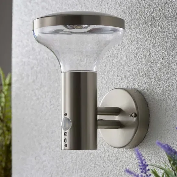 Outdoor PIR Wall Light - Silver