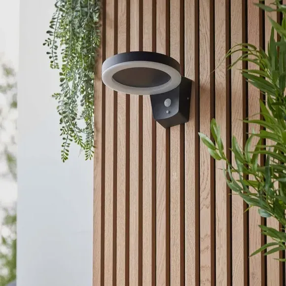 Solar PIR Wall Light - Black, Aluminium