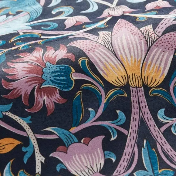 Curtain Tieback with Lodden Pattern - Dewberry, Velvet