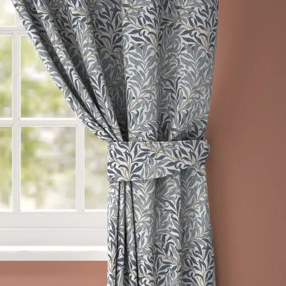 Curtain Tieback with Willow Pattern - Ink