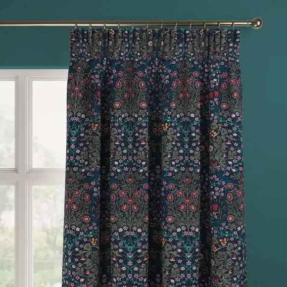 Made to Measure Curtains Blackthorn - Dewberry, Velvet