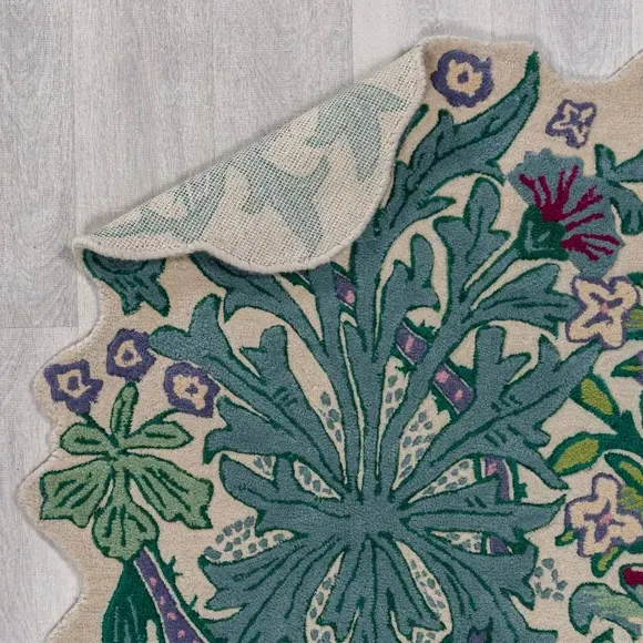 Woodland Weeds Rug Hand-Carved - Meadow, Wool