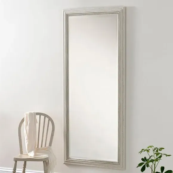 Traditional Framed Wall Mirror - White